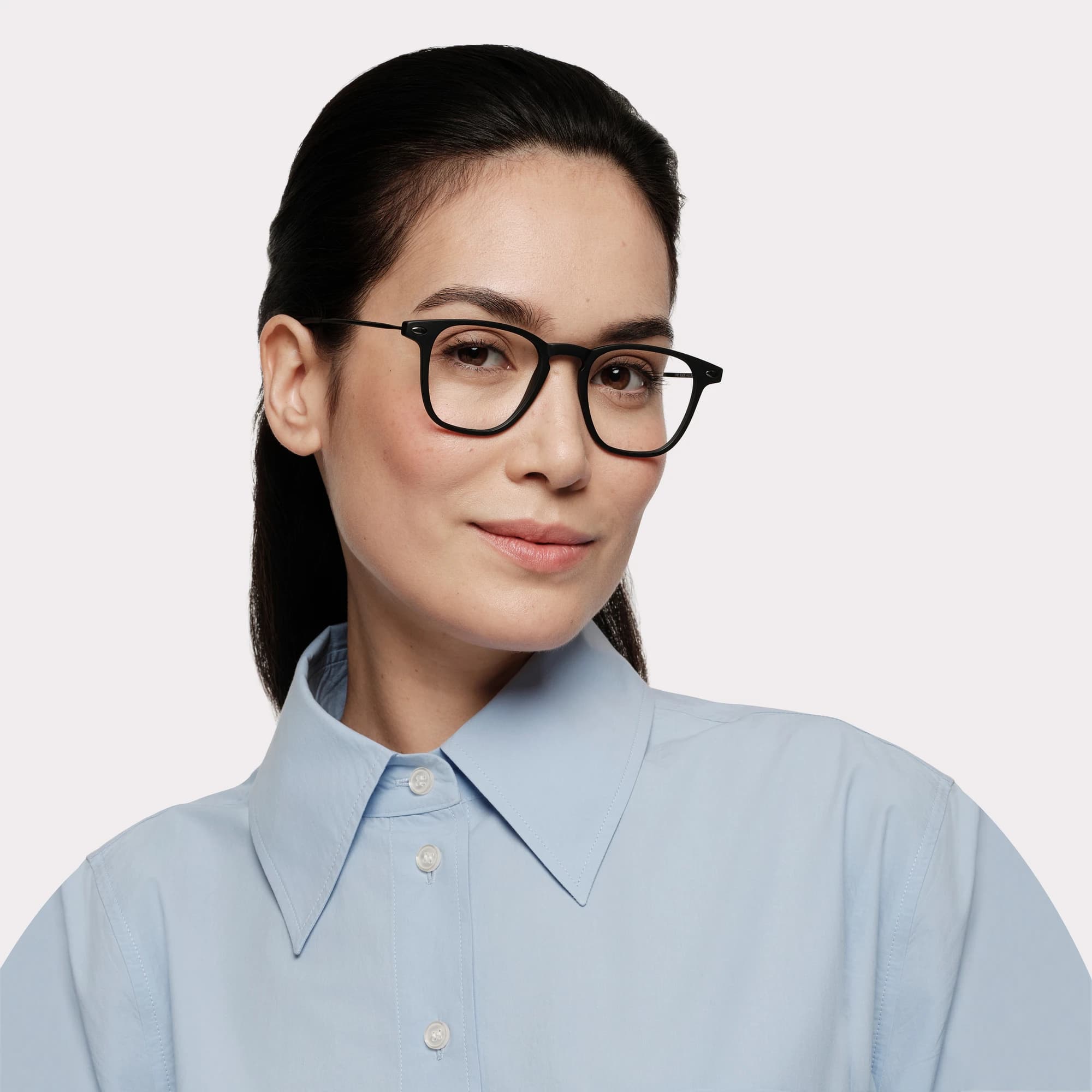Une paire de Doni Noir Lunettes de lecture
