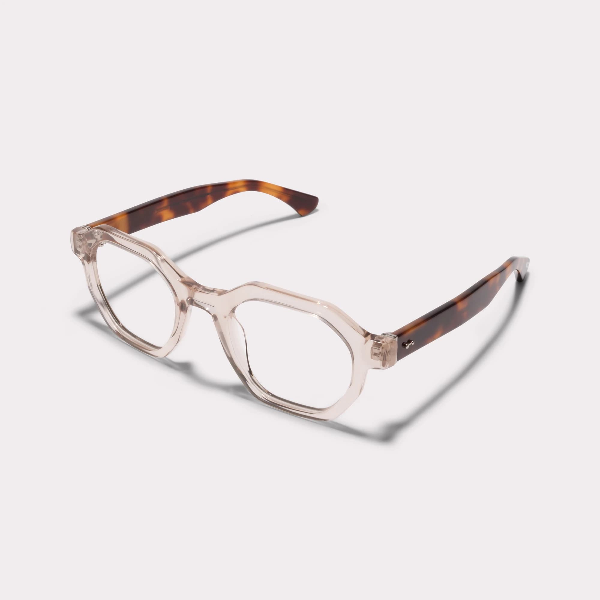 Um par de Miller Champagne tortoise Óculos de leitura multi-distância™ de luz azul vista de lado