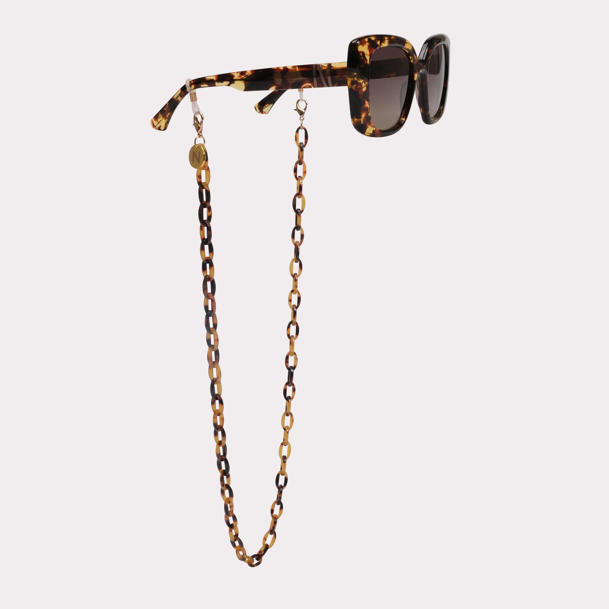 Une paire de Chaîne Davy Tortoise Accessoires vue de face