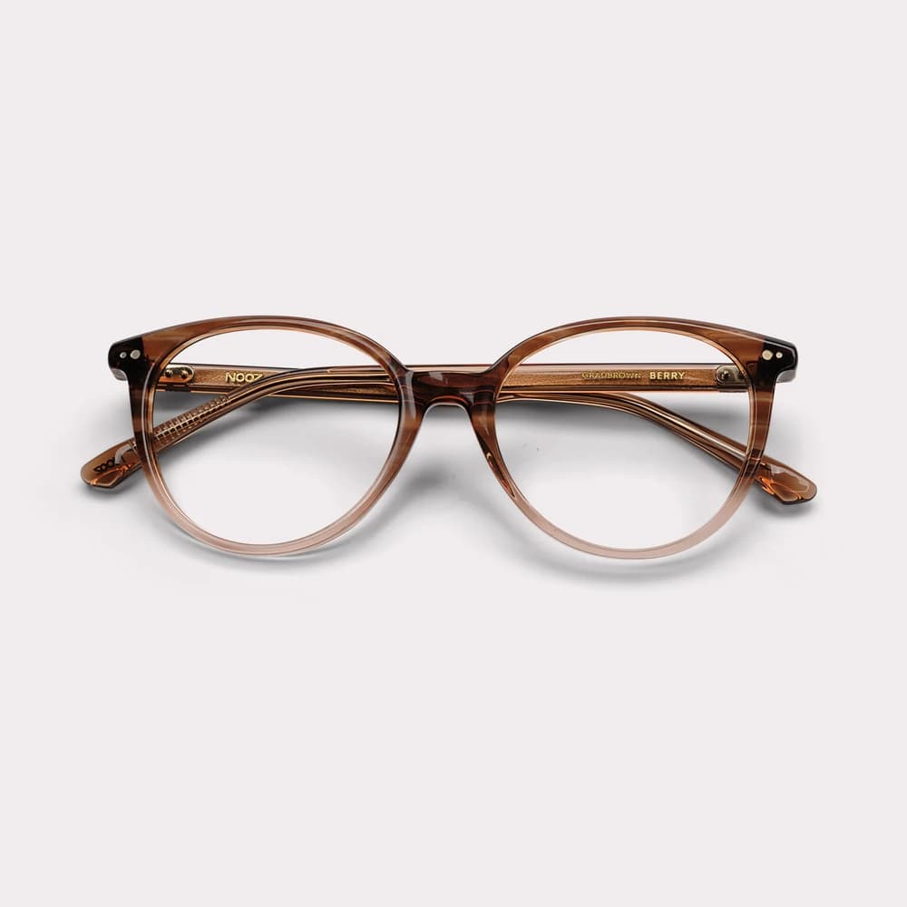 A pair of Berry Gradient brown Reading glasses