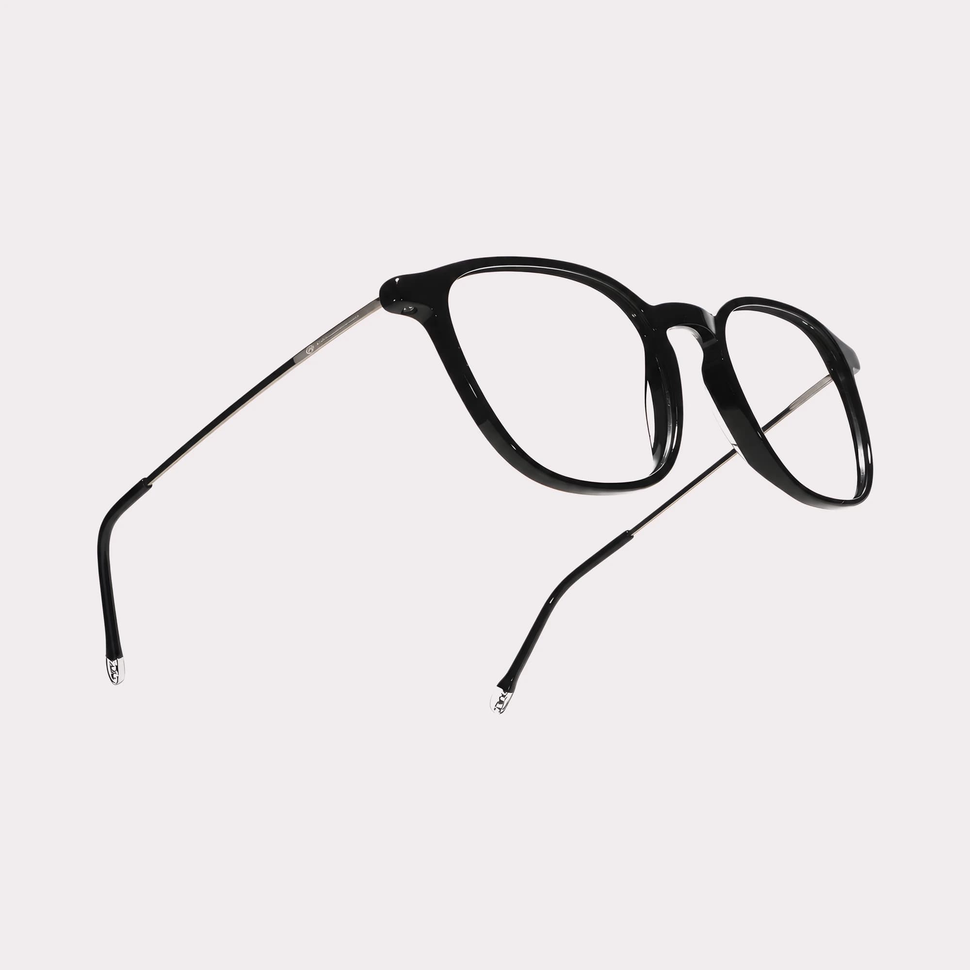 Un par de Ned Negro Gafas graduadas en vista macro