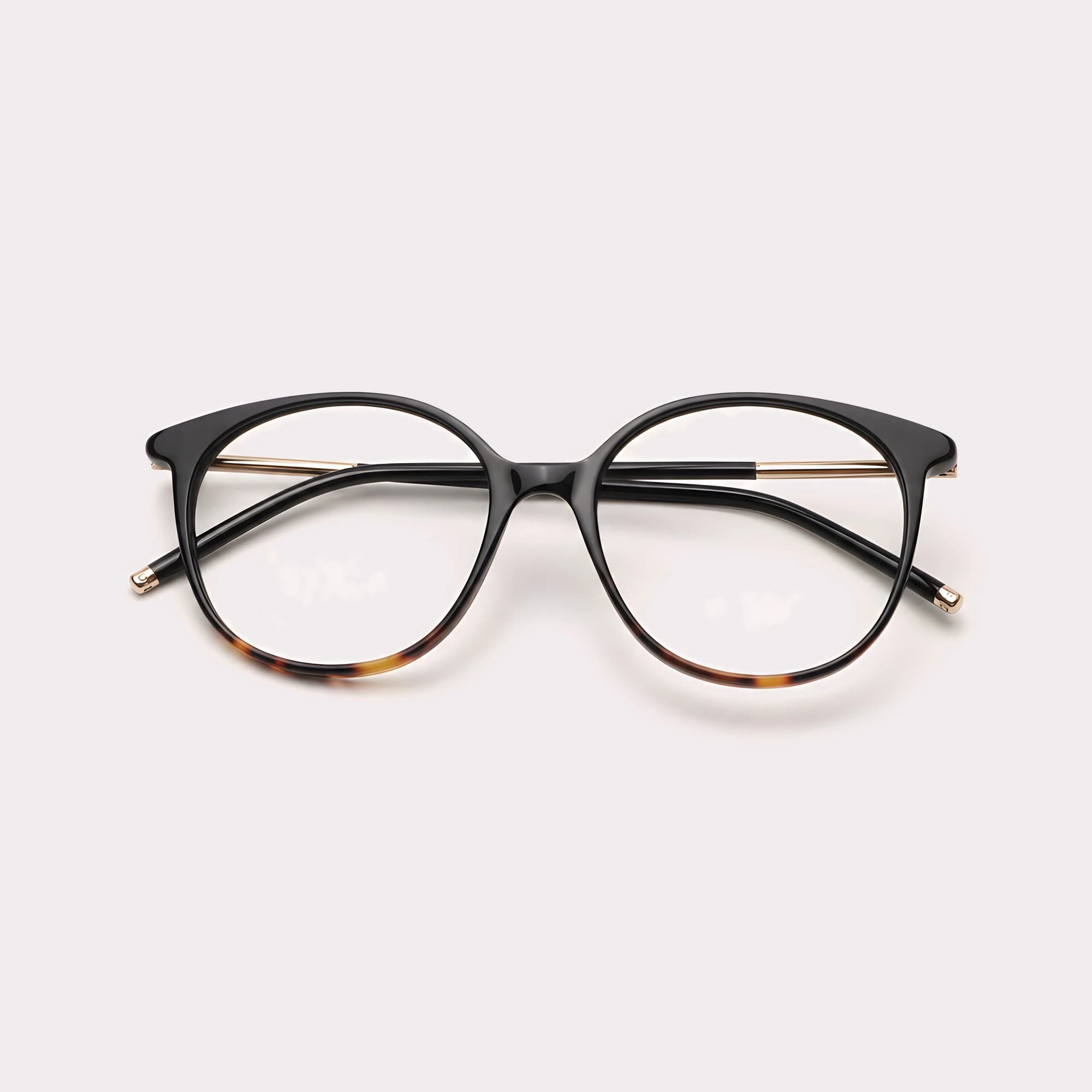 Un par de June Black Tortoise Gafas graduadas plegado