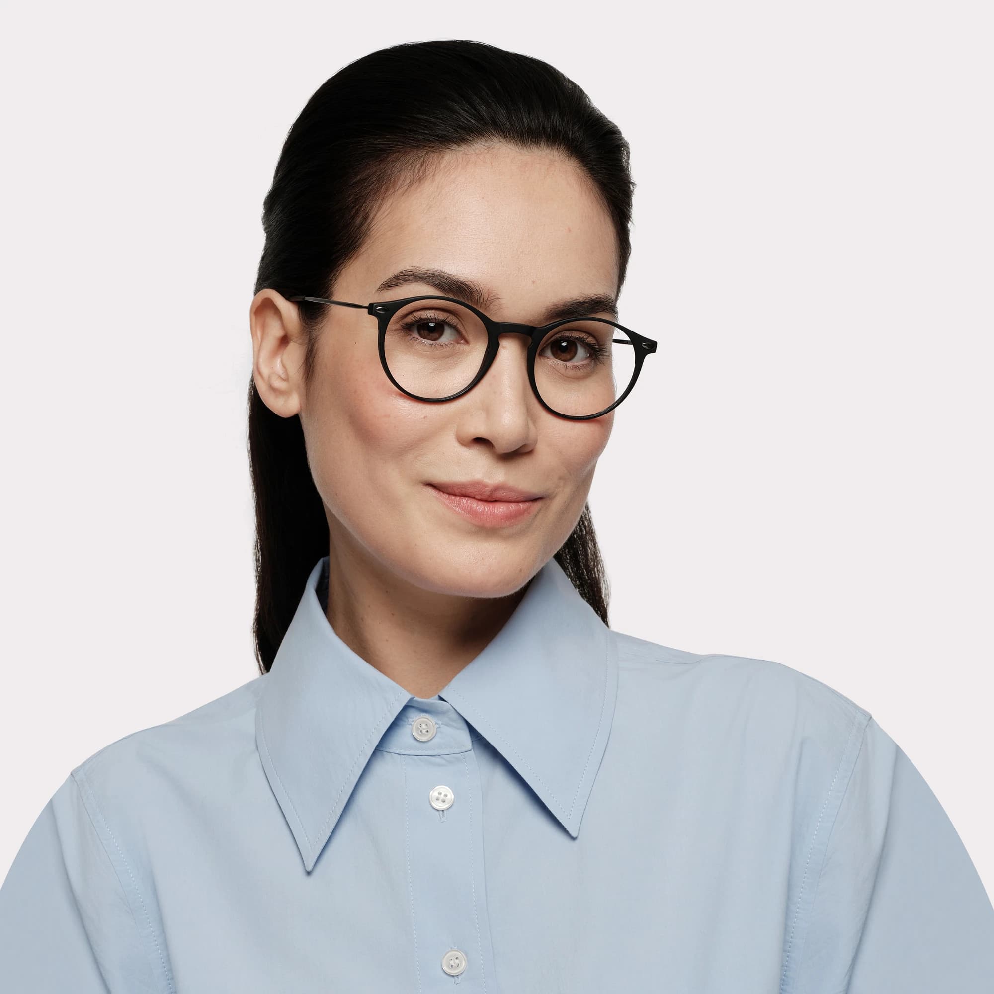 A pair of Cruz Black Reading glasses