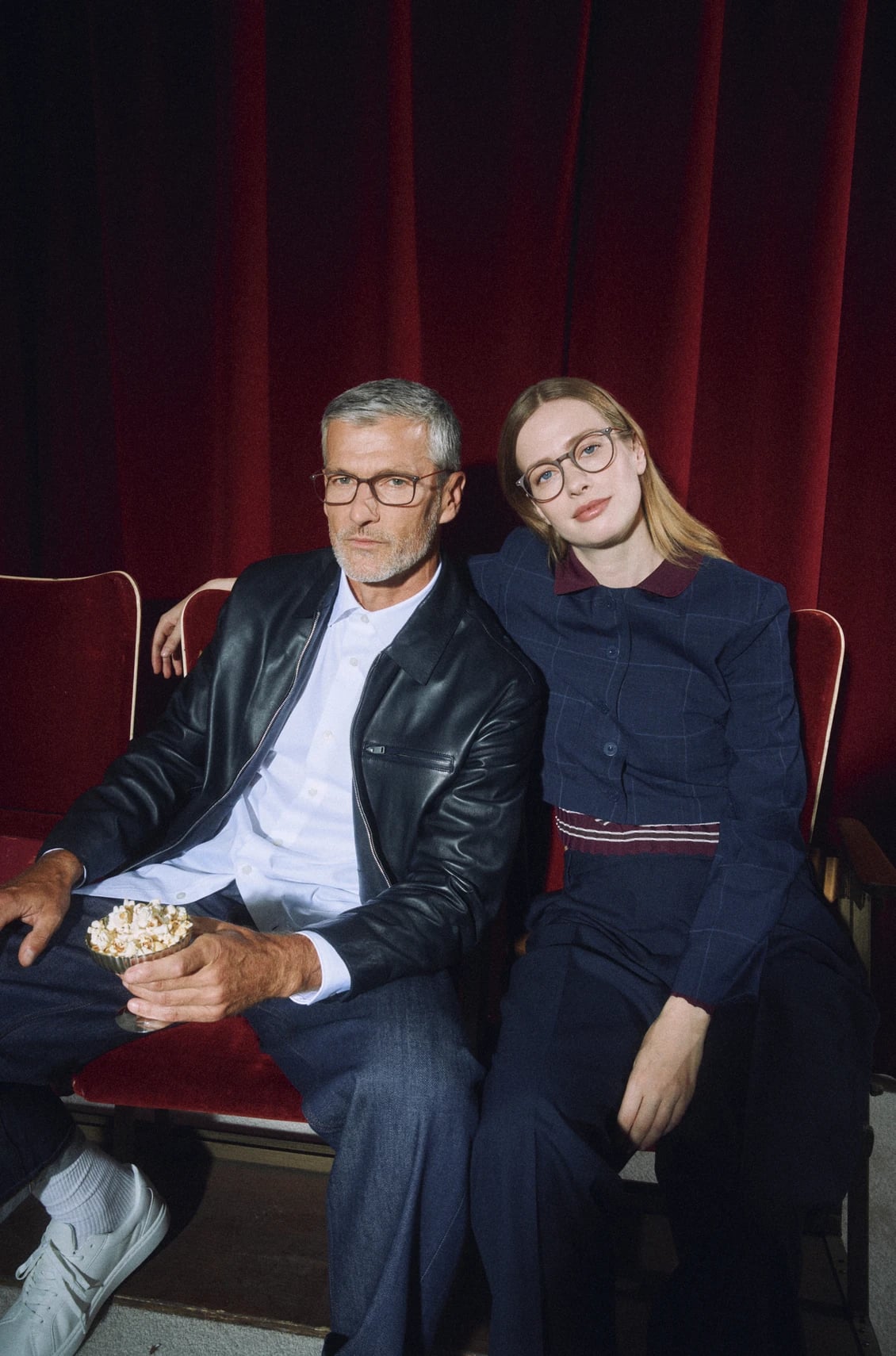 Man and woman wearing Bao and Cruz Espresso reading glasses, AW26 collection